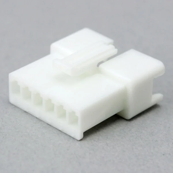 TYCLON Intermediate Connection Connector SM Series Receptacle Housing > SMR-06V-N
